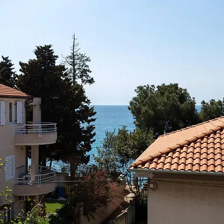 In Und Nah Am Apartamento Pula