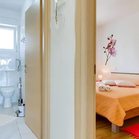 Apartment In Und Nah Am Pula